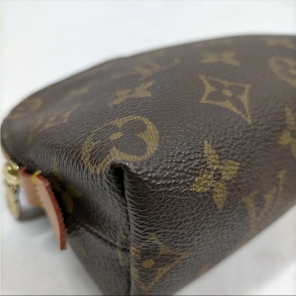 Louis Vuitton cosmetic pochette - Picture 6 of 9